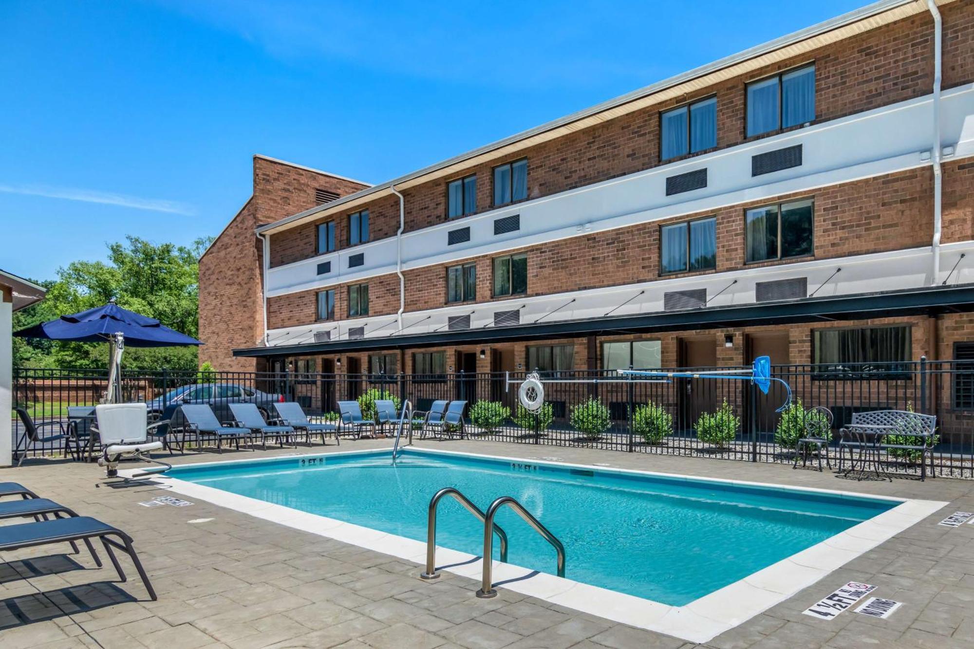 Best Western Atlanta-Marietta Ballpark Hotel Waterford Exteriér fotografie