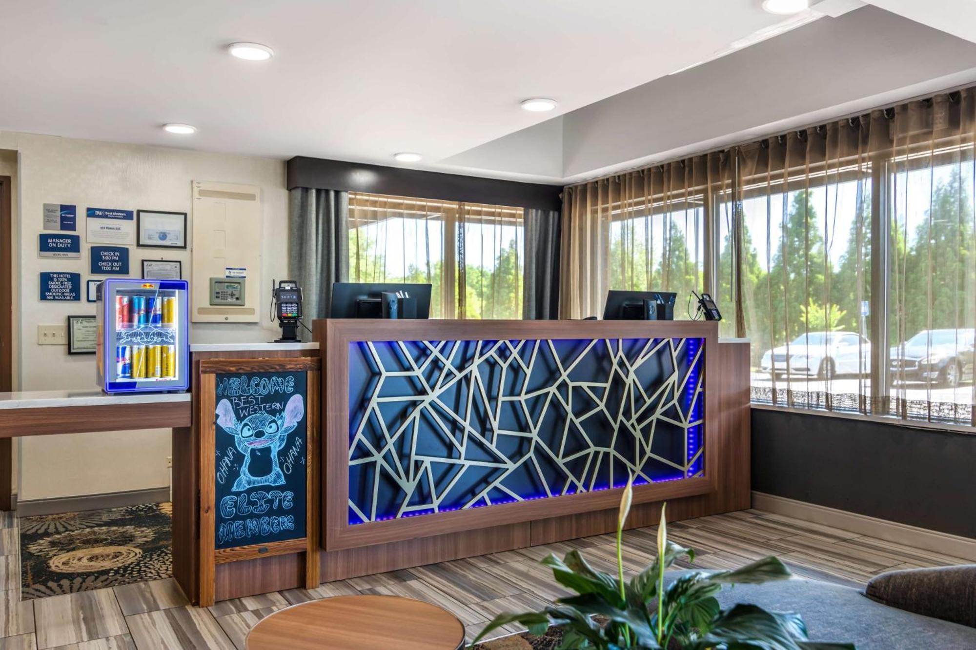 Best Western Atlanta-Marietta Ballpark Hotel Waterford Exteriér fotografie