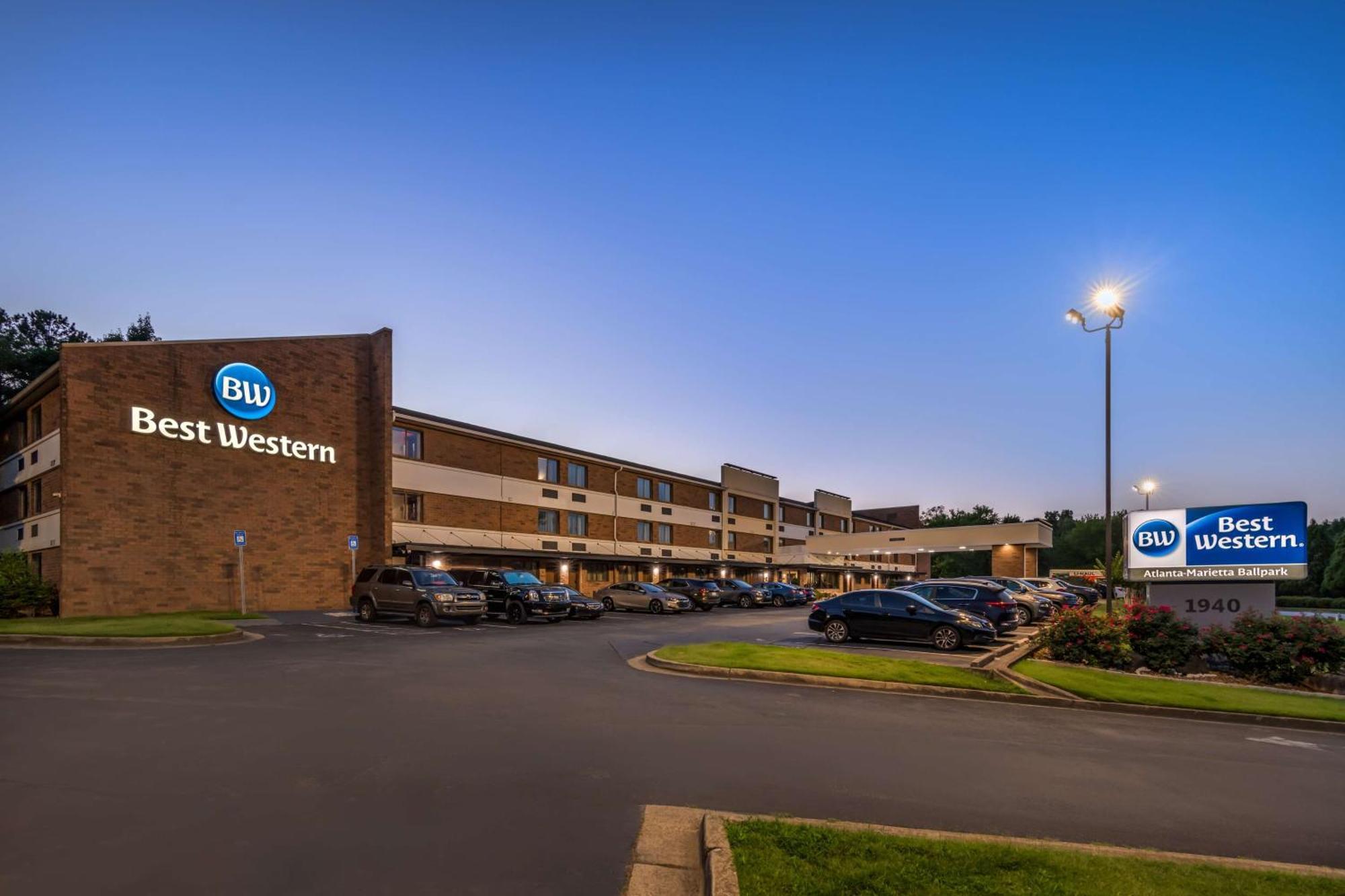 Best Western Atlanta-Marietta Ballpark Hotel Waterford Exteriér fotografie